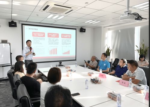 興華街道商會(huì)理事單位走訪薪寶科技，共話自由職業(yè)保障新未來(lái)